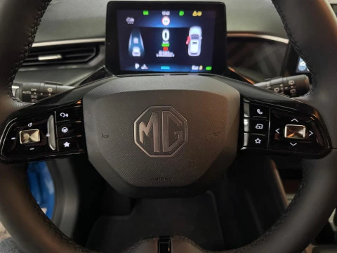 MG3 Hybrid+ Luxury
