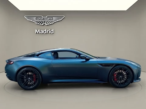 Aston Martin DB12 4.0 V8 Auto