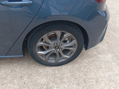 Ford Focus 1.0 Ecoboost MHEV 92kW ST-Line