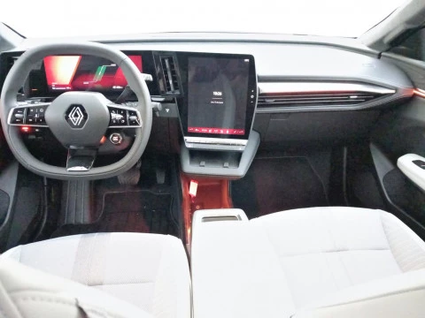 Renault Scenic E-Tech Iconic 160 kW (220CV) gran autonomía