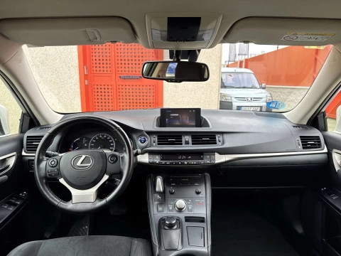 Lexus CT 200h Executive 100 kW (136 CV)