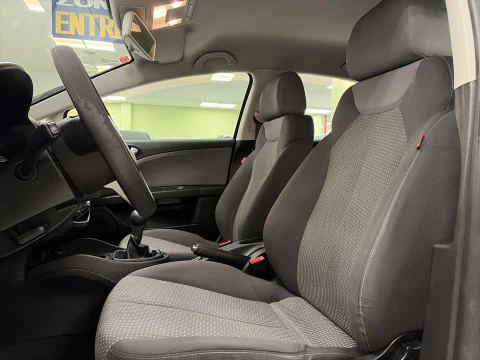Seat Leon 1.6 TDI Reference 77 kW (105 CV)