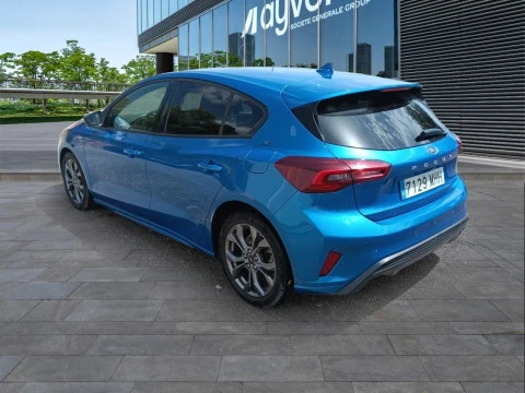Ford Focus 1.0 Ecoboost MHEV 114kW ST-Line