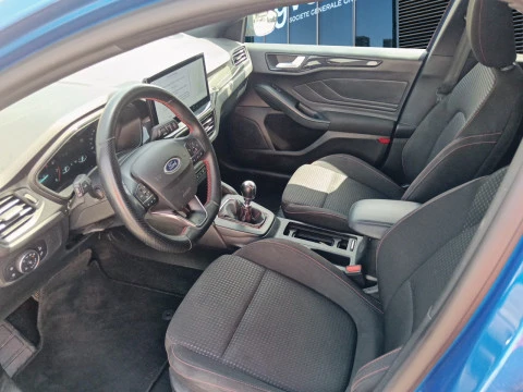 Ford Focus 1.0 Ecoboost MHEV 114kW ST-Line