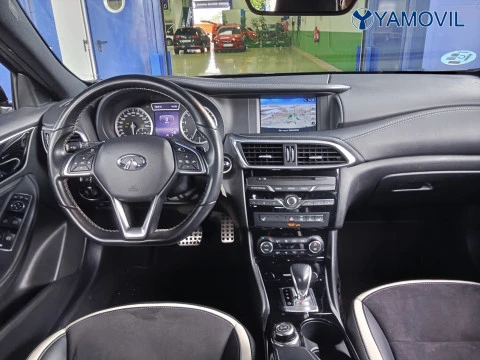 Infiniti Q30 2.0T Sport 7DCT 155 kW (211 CV)