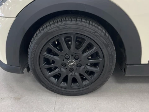 MINI Cooper 100 kW (136 CV)