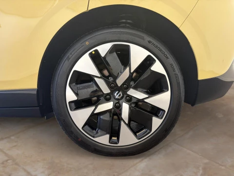 Leapmotor B05 B05 BEV 67.1kWh Design ProMax Auto