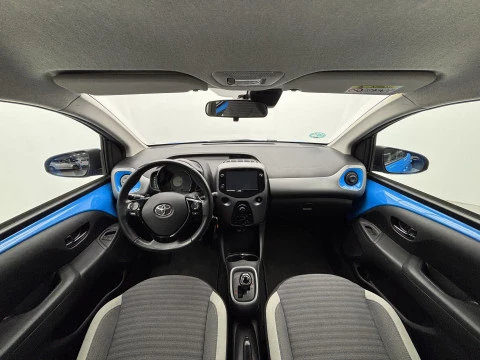 Toyota Aygo 1.0 70 x-play