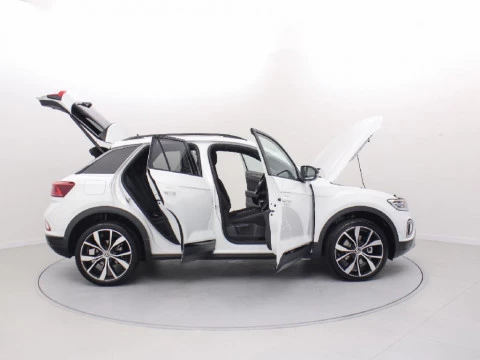 Volkswagen T-Roc DARK LINE 2.0 TDI 4MOTION 110 KW (150 CV) AUTOMáTICO DSG 7 VEL.