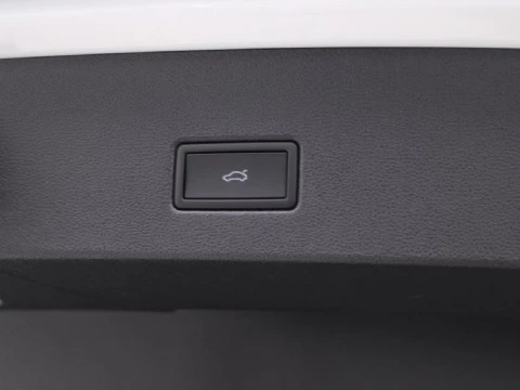 Volkswagen T-Roc DARK LINE 2.0 TDI 4MOTION 110 KW (150 CV) AUTOMáTICO DSG 7 VEL.