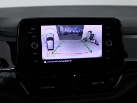 Volkswagen T-Roc DARK LINE 2.0 TDI 4MOTION 110 KW (150 CV) AUTOMáTICO DSG 7 VEL.