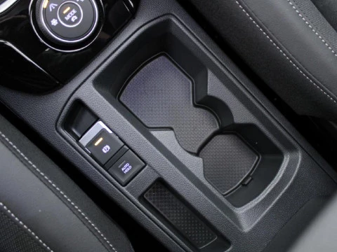 Volkswagen T-Roc DARK LINE 2.0 TDI 4MOTION 110 KW (150 CV) AUTOMáTICO DSG 7 VEL.