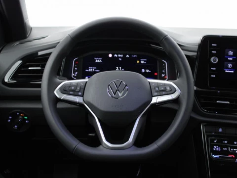 Volkswagen T-Roc DARK LINE 2.0 TDI 4MOTION 110 KW (150 CV) AUTOMáTICO DSG 7 VEL.