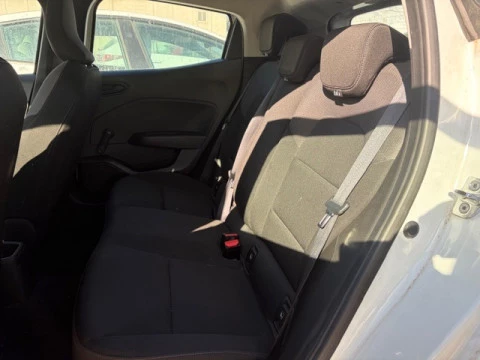 Renault Clio Authentic SCe 49 kW (67CV)