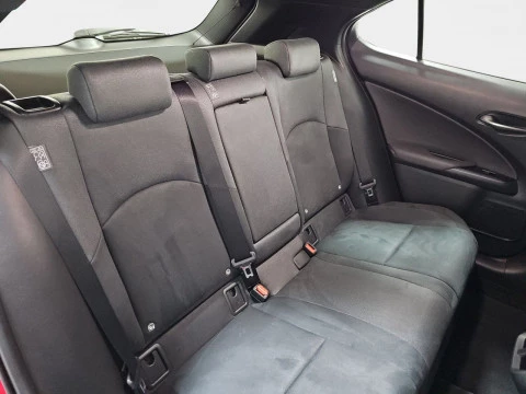 Lexus UX 2.0 250h Business