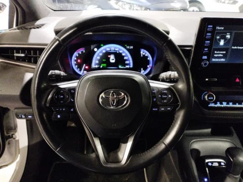Toyota Corolla 1.8 125H ACTIVE TECH E-CVT