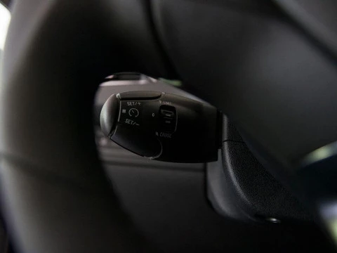 Peugeot 2008 SIG BH 100 MAN