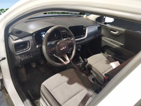 Kia Stonic 1.0 T-GDi 74kW (100CV) MHEV MT Concept