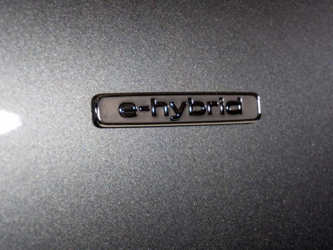 Audi Q3 S line e-hybrid 200 kW