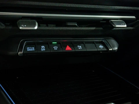 Audi Q3 S line e-hybrid 200 kW