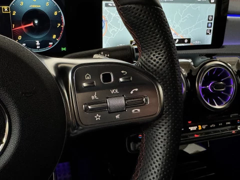 Mercedes-Benz CLA CLA 200