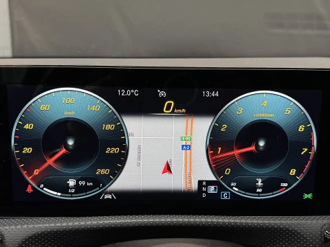 Mercedes-Benz CLA CLA 200