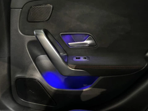 Mercedes-Benz CLA CLA 200