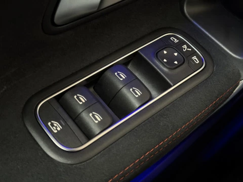 Mercedes-Benz CLA CLA 200