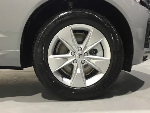 Volvo XC60 Core, B4 Semihíbrido, Diésel