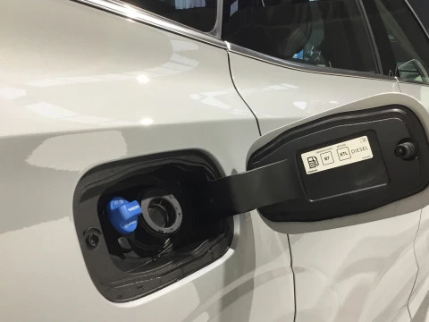 Volvo XC60 Core, B4 Semihíbrido, Diésel