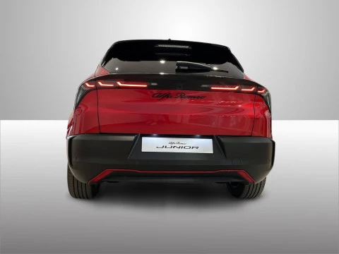 Alfa Romeo Junior Elettrica Speciale 115kW (156CV)