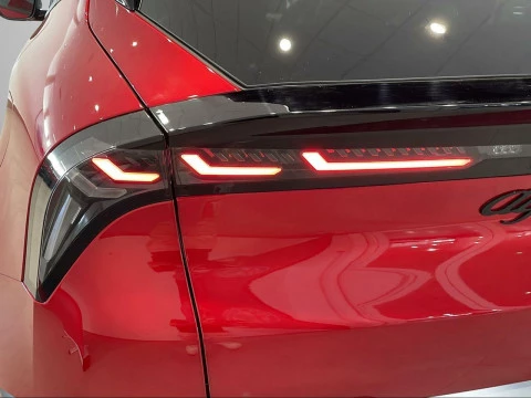 Alfa Romeo Junior Elettrica Speciale 115kW (156CV)