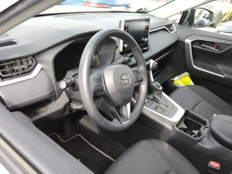 Toyota Rav4 2.5l 220H Advance