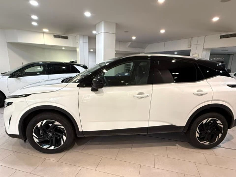Nissan Qashqai N-CONNECTA 1.3 DIG-T MHEV 140CV 5P