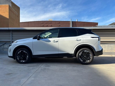 Nissan Qashqai N-CONNECTA 1.3 DIG-T MHEV 140CV 5P