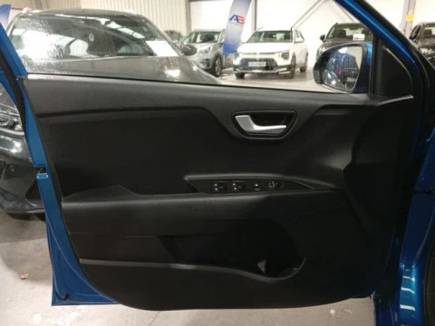 Kia Rio 1.0 T-GDi 74kW (100CV) MHEV iMT Concept