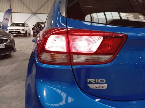 Kia Rio 1.0 T-GDi 74kW (100CV) MHEV iMT Concept