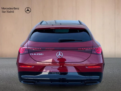 Mercedes-Benz CLA  250+ SB con tecnologia EQ