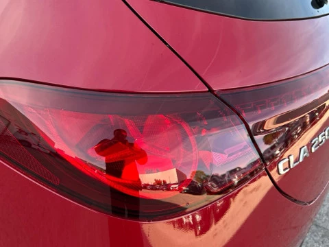 Mercedes-Benz CLA  250+ SB con tecnologia EQ