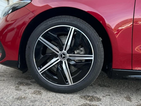 Mercedes-Benz CLA  250+ SB con tecnologia EQ