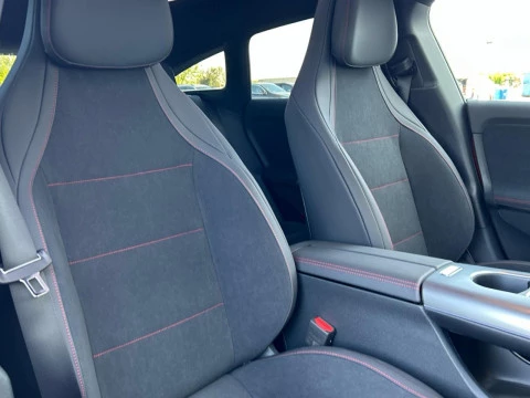 Mercedes-Benz CLA  250+ SB con tecnologia EQ