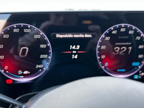 Mercedes-Benz CLA  250+ SB con tecnologia EQ