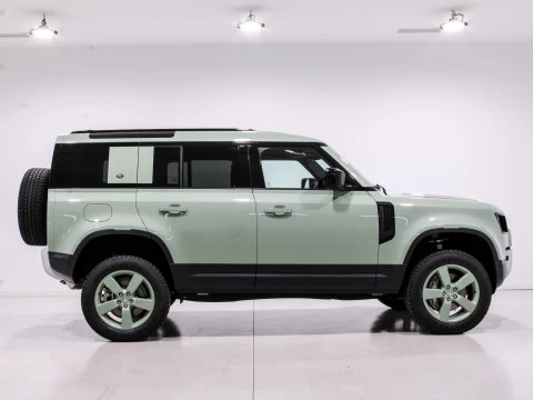 Land Rover Defender 2.0 Si4 404 Limited Ed. 110 AT 4WD PHEV