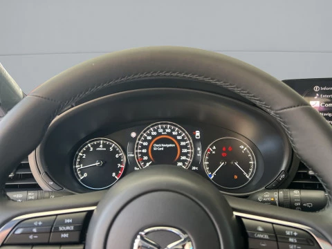 Mazda3 2.5L E-SKY G MHEV 103kW Centre-line
