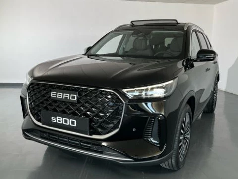 EBRO S800 1.6 TGDI Luxury 7 DCT