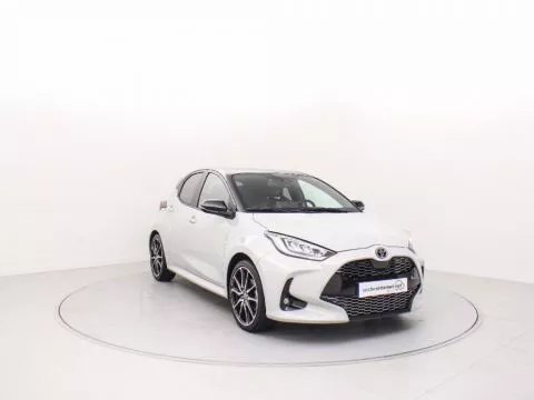Toyota Yaris 1.5 VVT-I HYBRID Toyota Yaris 1.5 VVT-I HYBRID