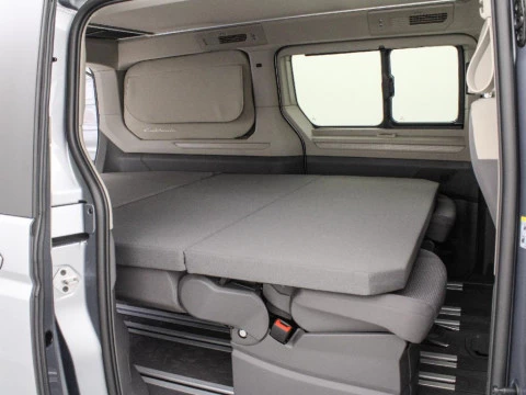 Volkswagen California 1.5 EHYBRID PHEV DSG BEACH TOUR 4WD 245 5P