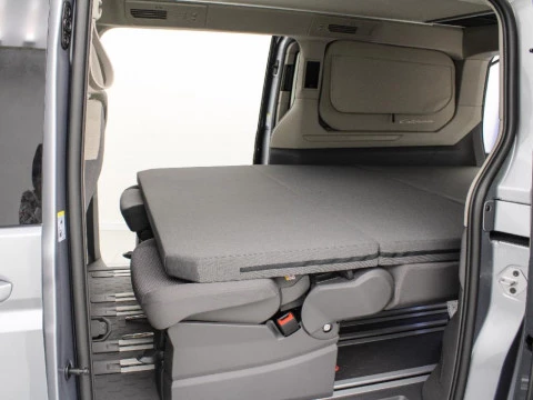 Volkswagen California 1.5 EHYBRID PHEV DSG BEACH TOUR 4WD 245 5P