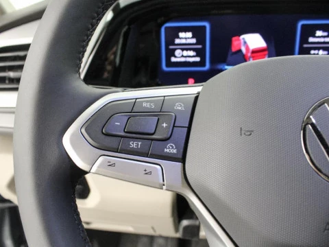 Volkswagen California 1.5 EHYBRID PHEV DSG BEACH TOUR 4WD 245 5P