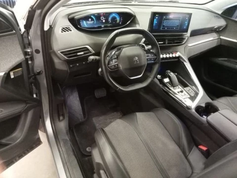 Peugeot 3008 Hybrid 225 e-EAT8 Allure Pack